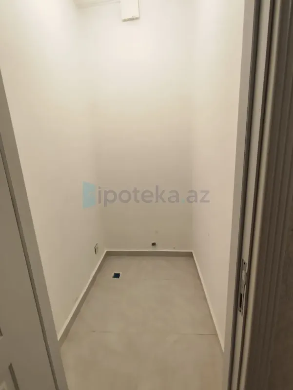 Satılır 3 otaqlı yeni tikili 99 m²