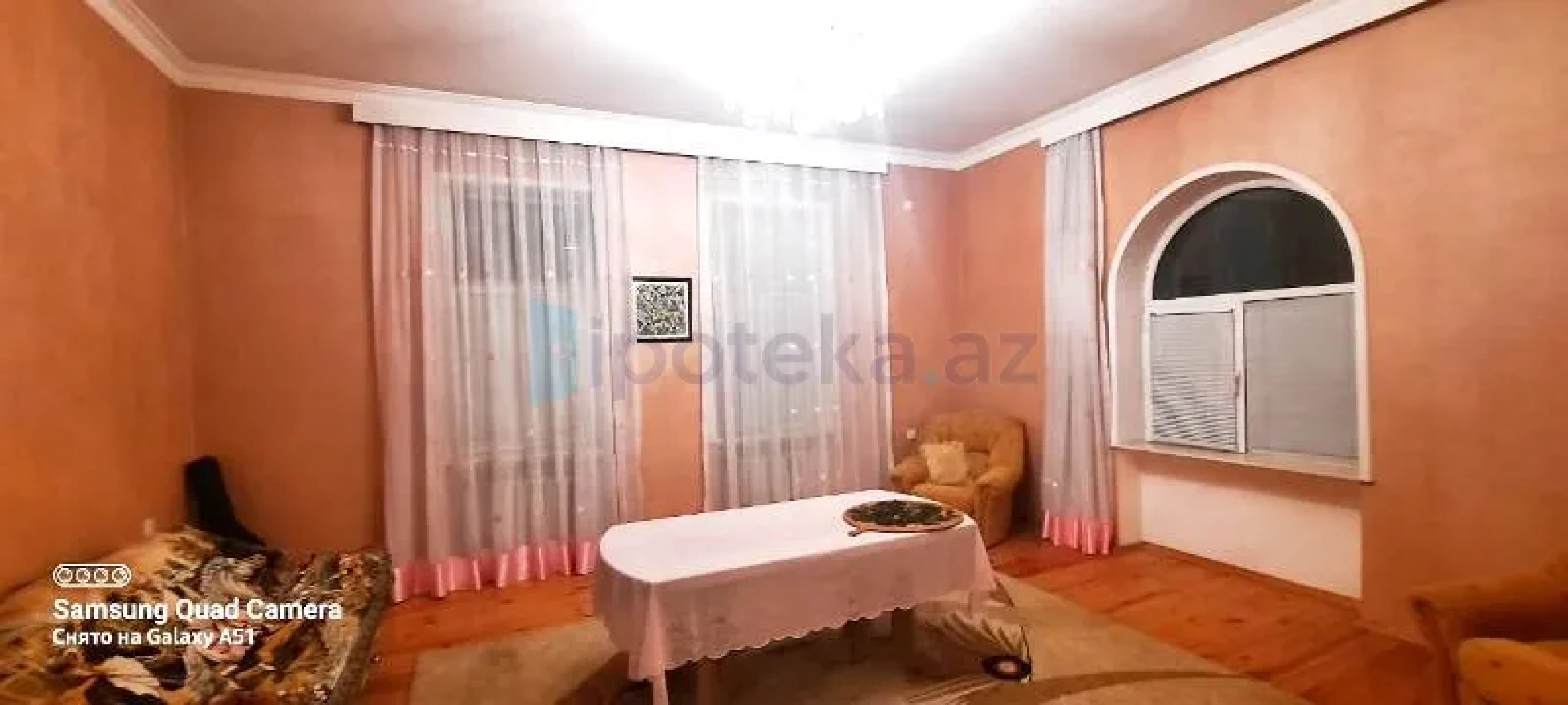 Satılır 7 otaqlı həyət evi 320 m²
