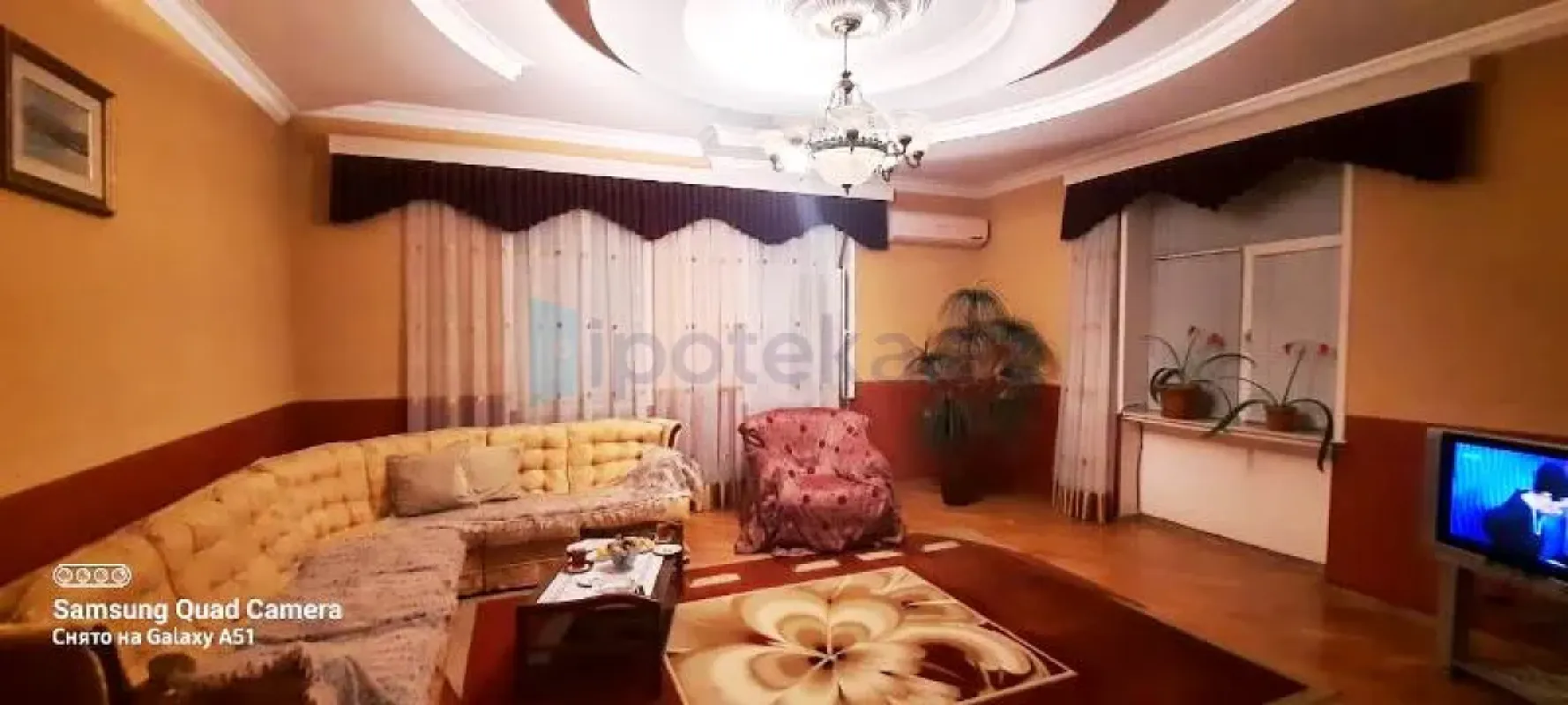 Satılır 7 otaqlı həyət evi 320 m²