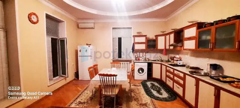 Satılır 7 otaqlı həyət evi 320 m²