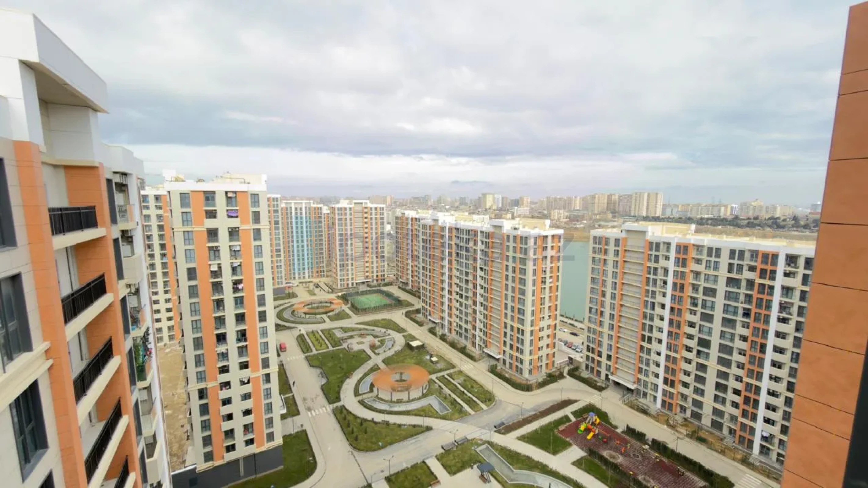 Satılır 2 otaqlı yeni tikili 62.6 m²