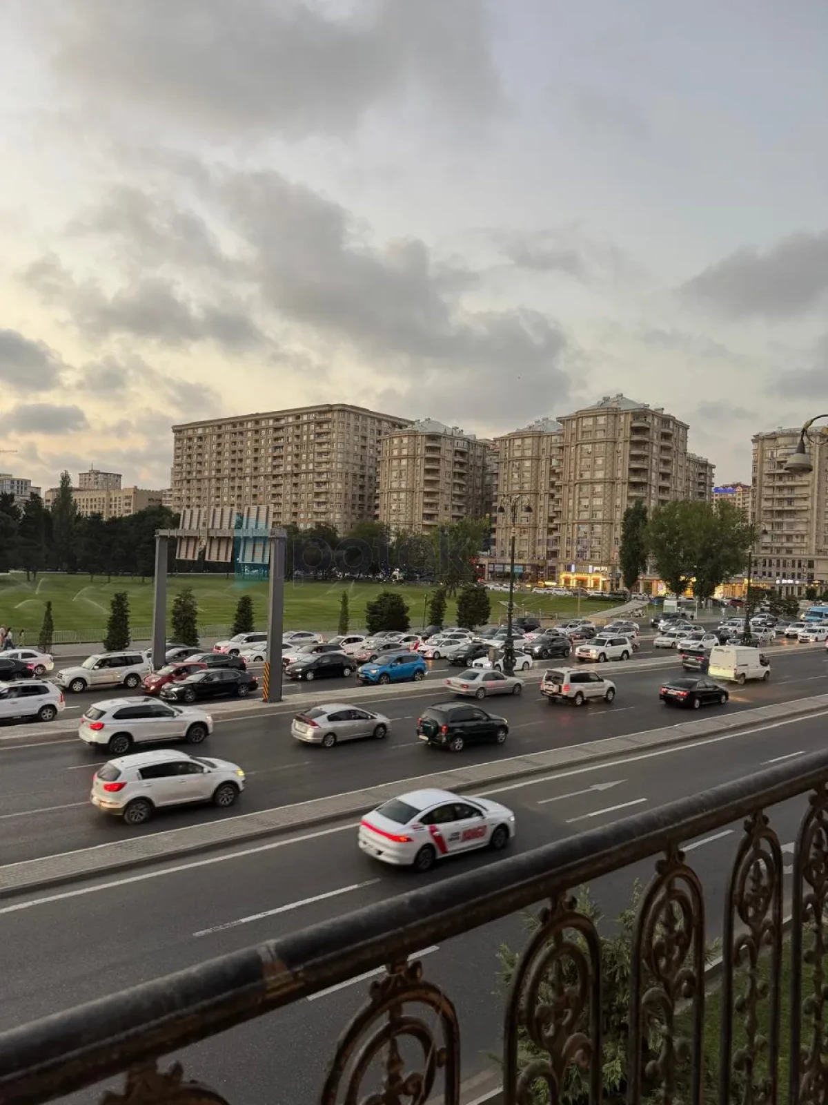 Satılır 3 otaqlı köhnə tikili 65 m²