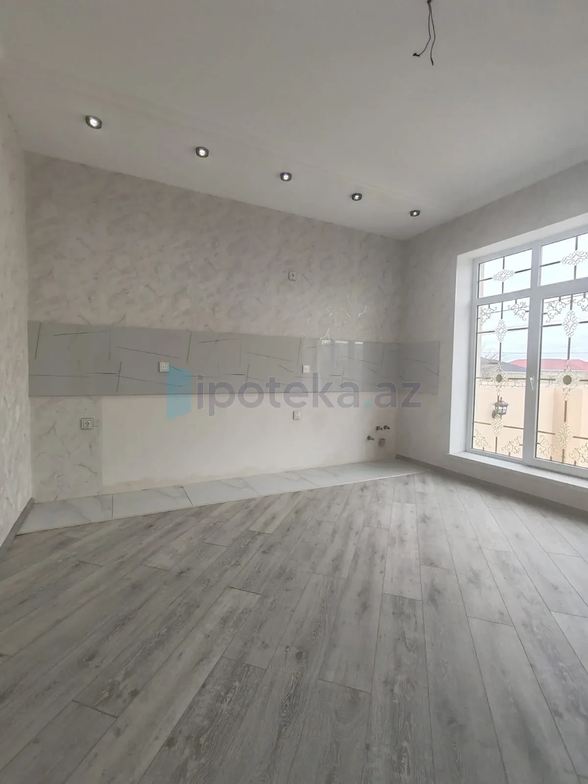 Satılır 4 otaqlı həyət evi 110 m²