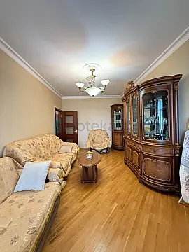 Satılır 4 otaqlı köhnə tikili 100 m² — Bakı, Əhmədli 4 otaq 100.00 m²