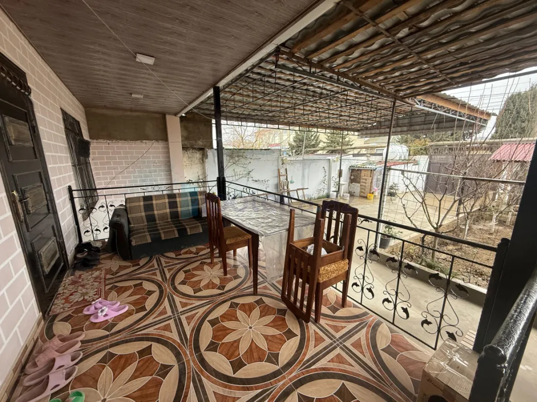 Satılır 4 otaqlı həyət evi 120 m²