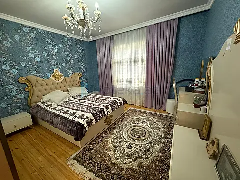 Satılır 4 otaqlı həyət evi 120 m²