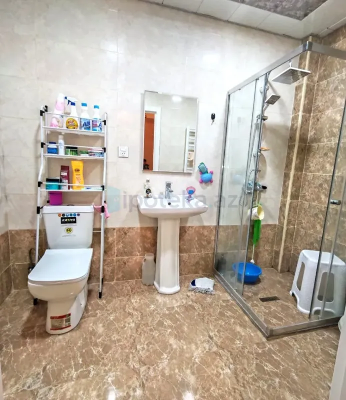 Satılır 2 otaqlı yeni tikili 77 m²
