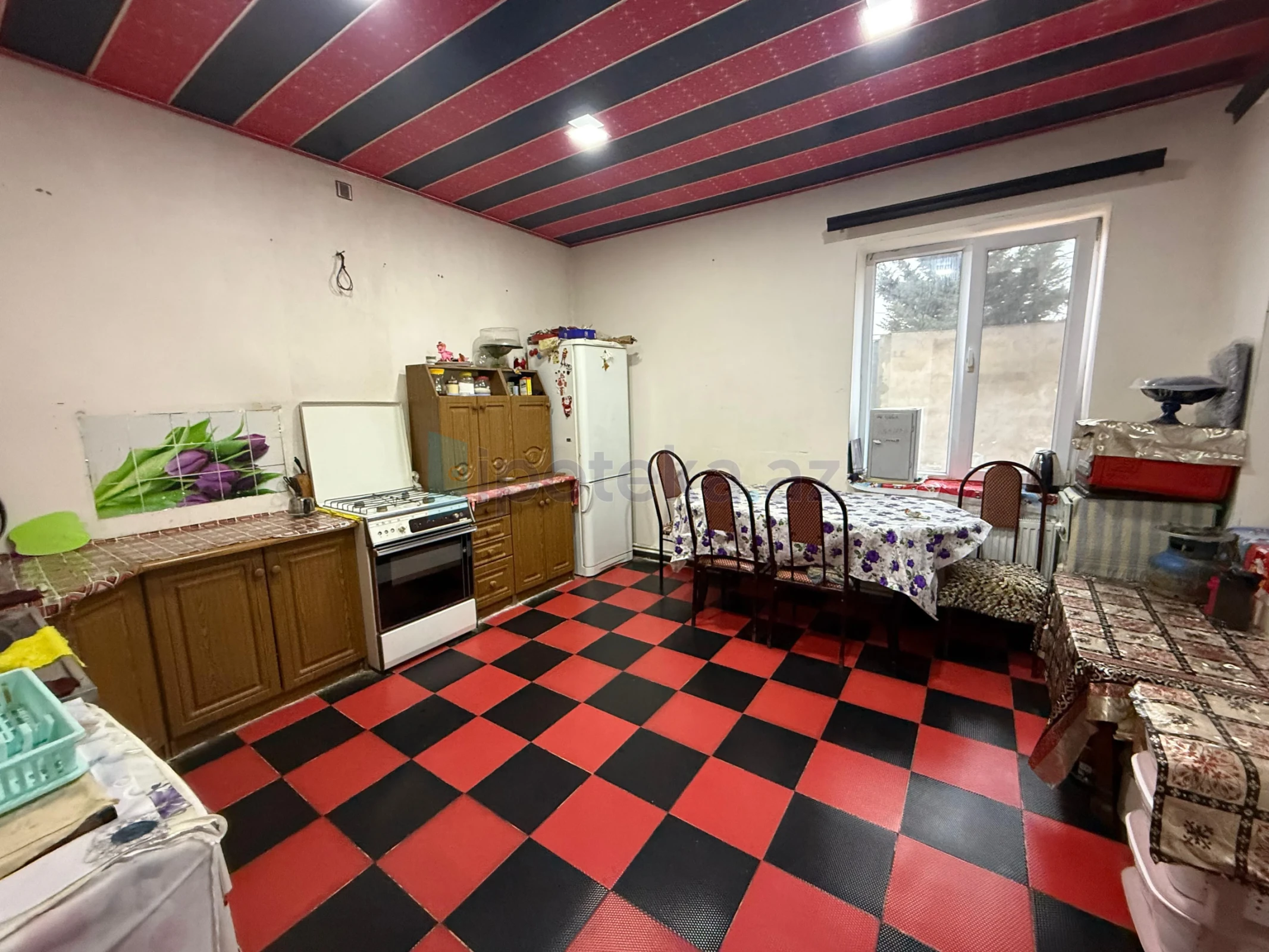 Satılır 3 otaqlı həyət evi 100 m²