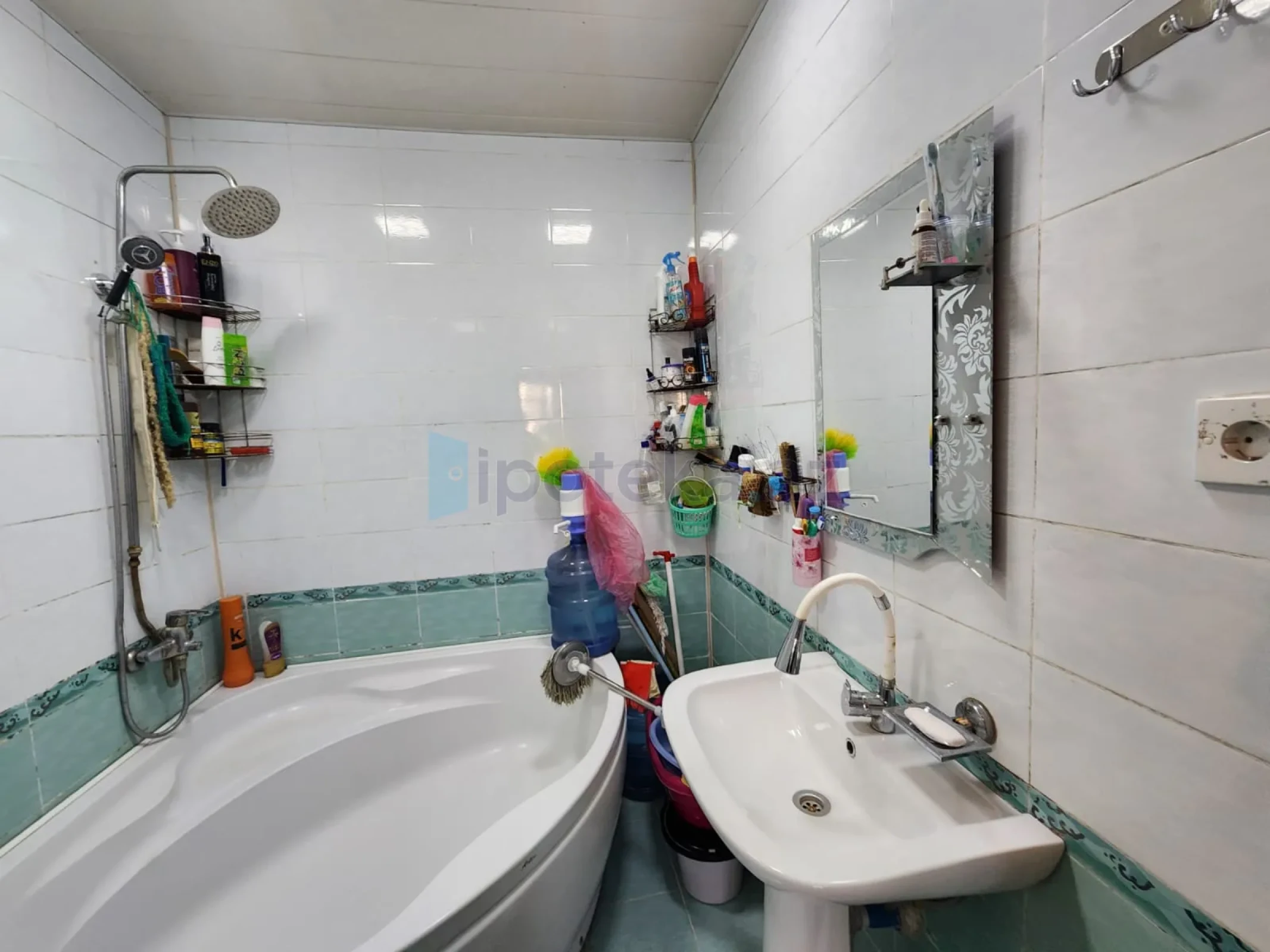 Satılır 2 otaqlı yeni tikili 59 m²