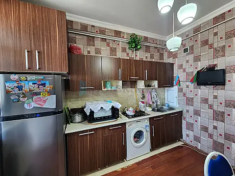 Satılır 2 otaqlı yeni tikili 59 m²