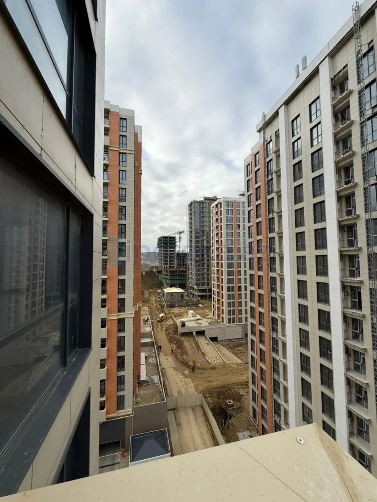 Satılır 2 otaqlı yeni tikili 56 m²