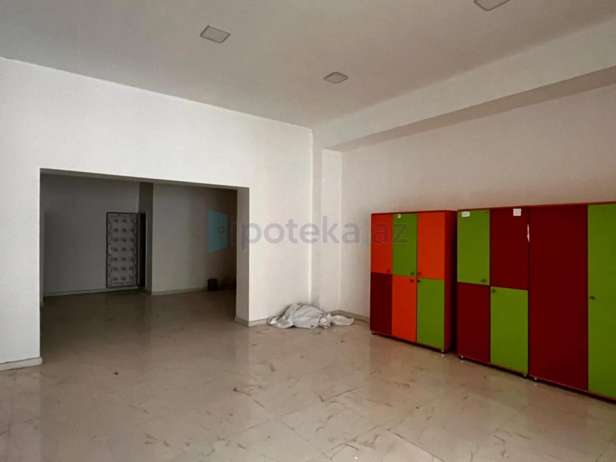 Satılır 2 otaqlı obyekt 117 m²