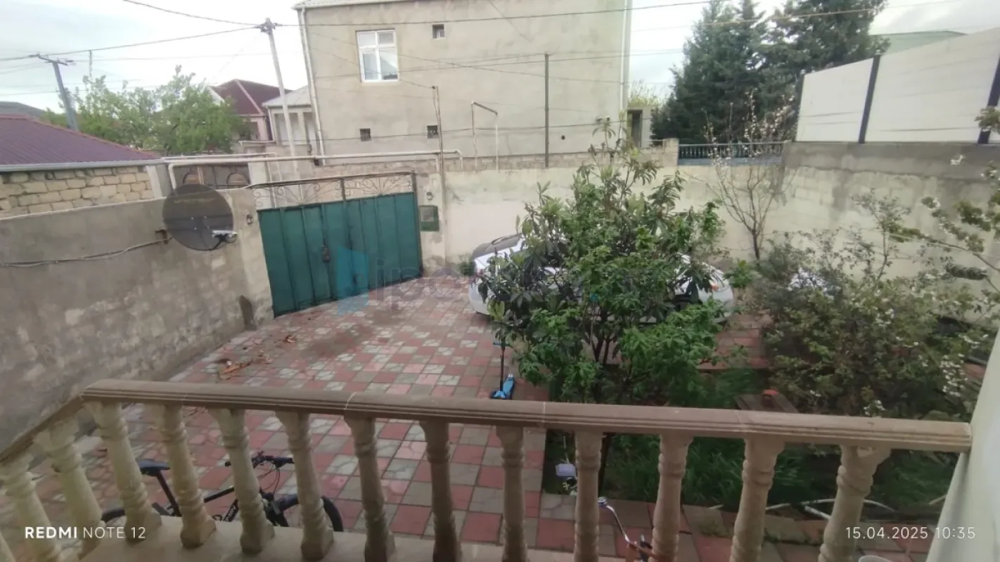 Satılır 3 otaqlı köhnə tikili 90 m²