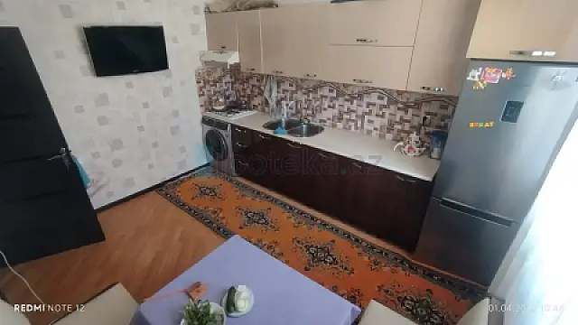 Satılır 3 otaqlı köhnə tikili 90 m²