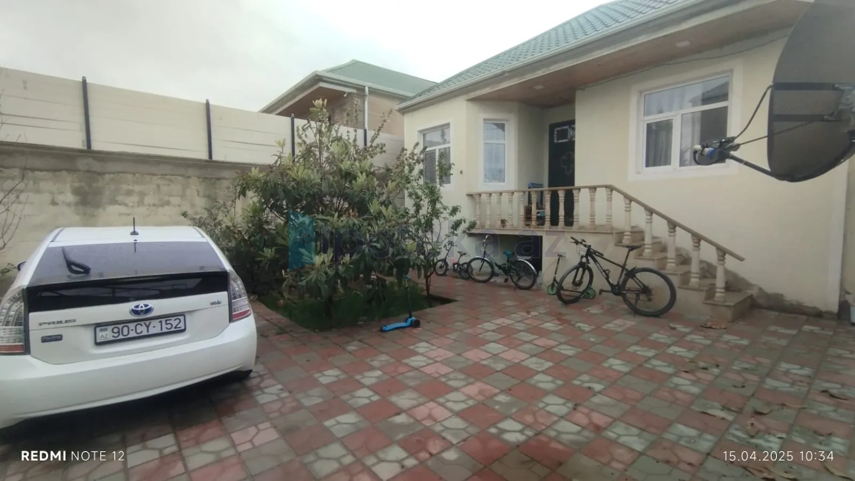 Satılır 3 otaqlı köhnə tikili 90 m²