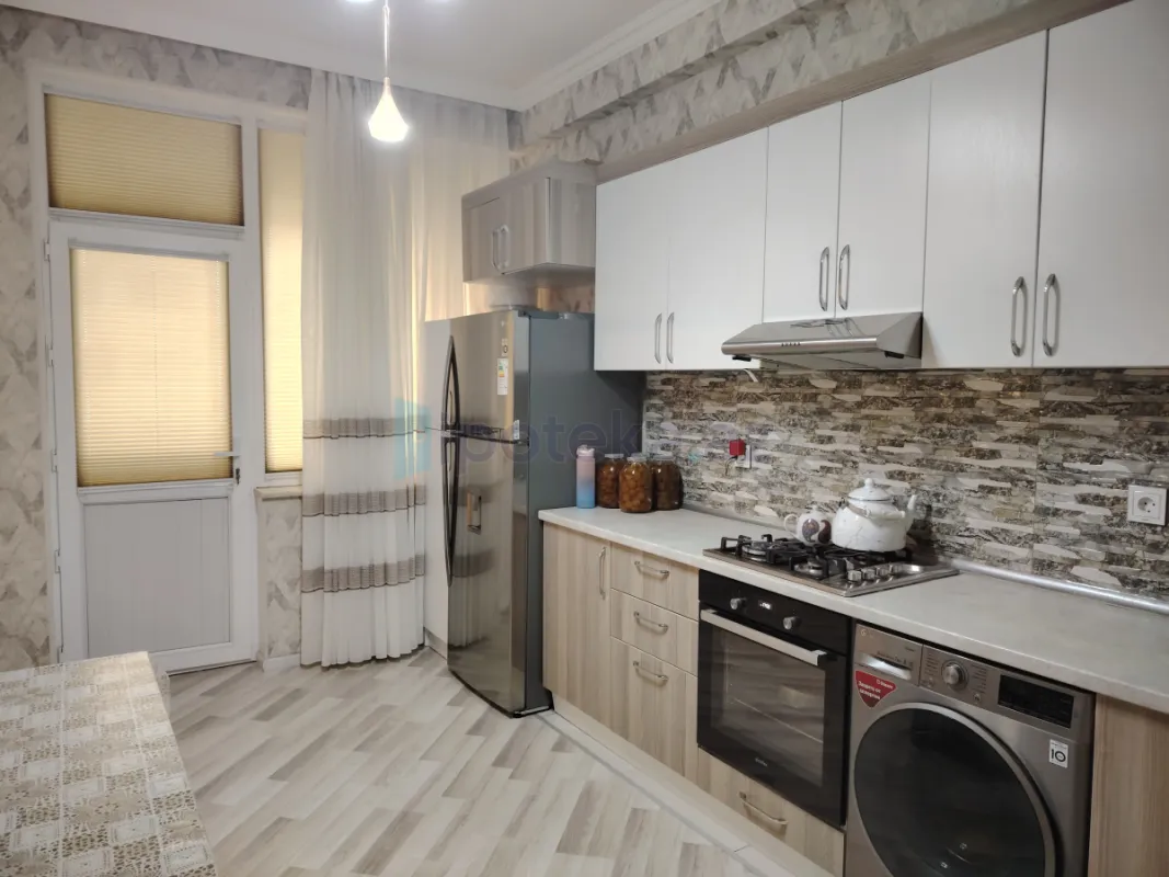 Satılır 3 otaqlı yeni tikili 74 m²
