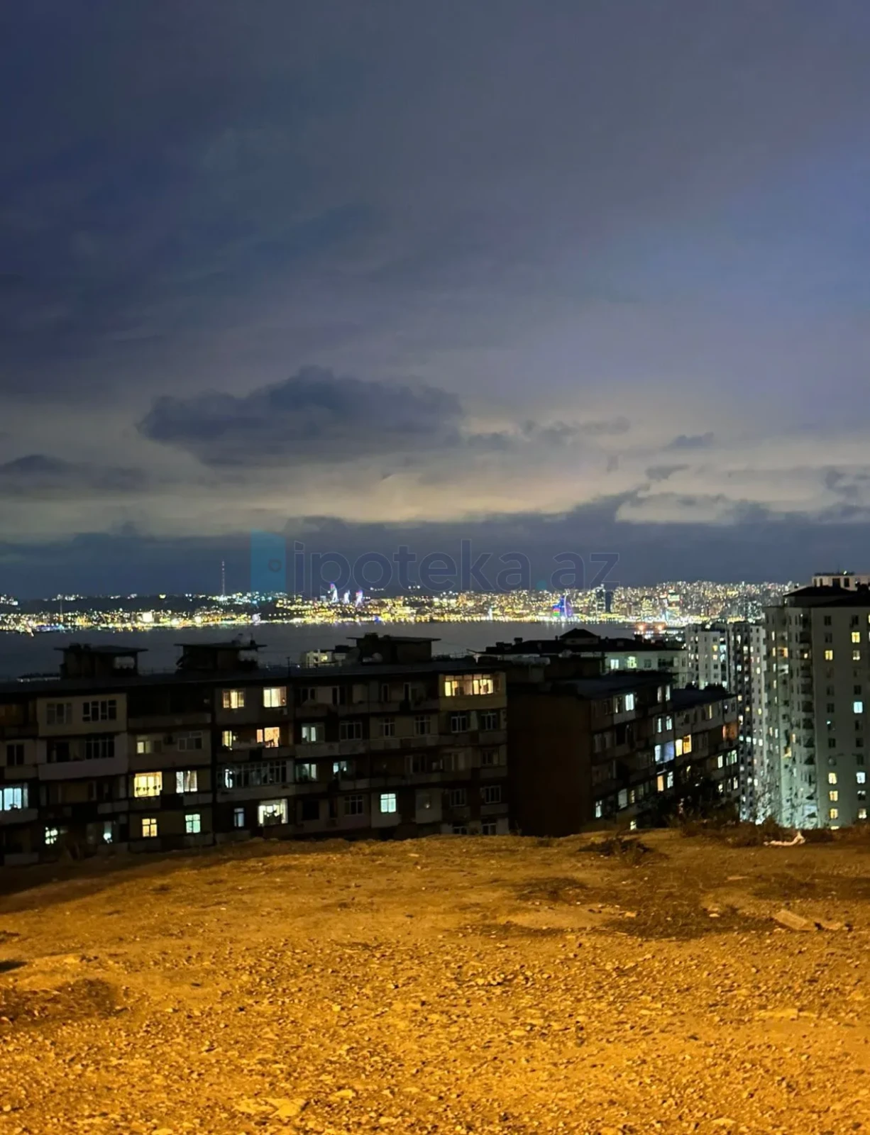 Satılır 2 otaqlı yeni tikili 74 m²