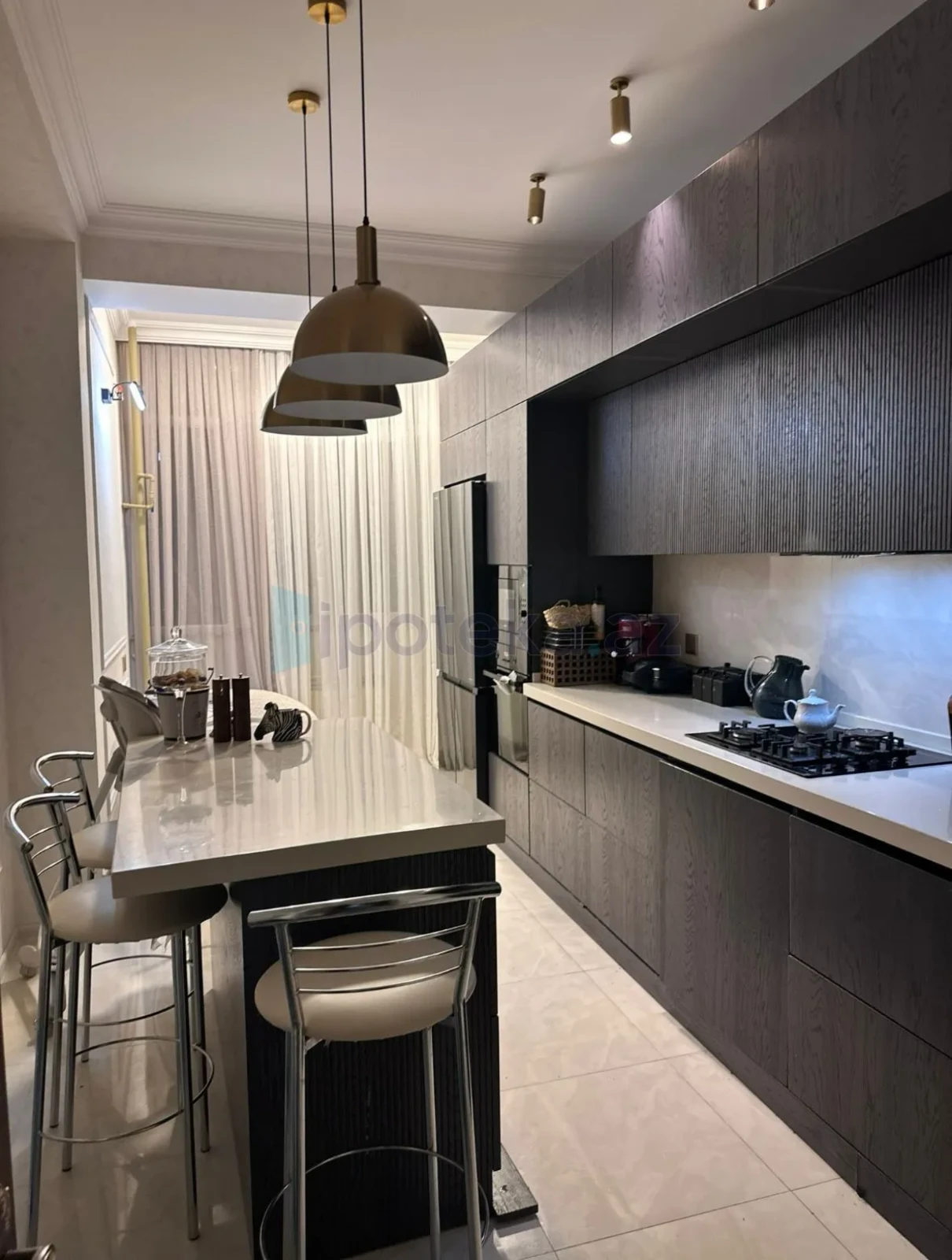 Satılır 2 otaqlı yeni tikili 74 m²
