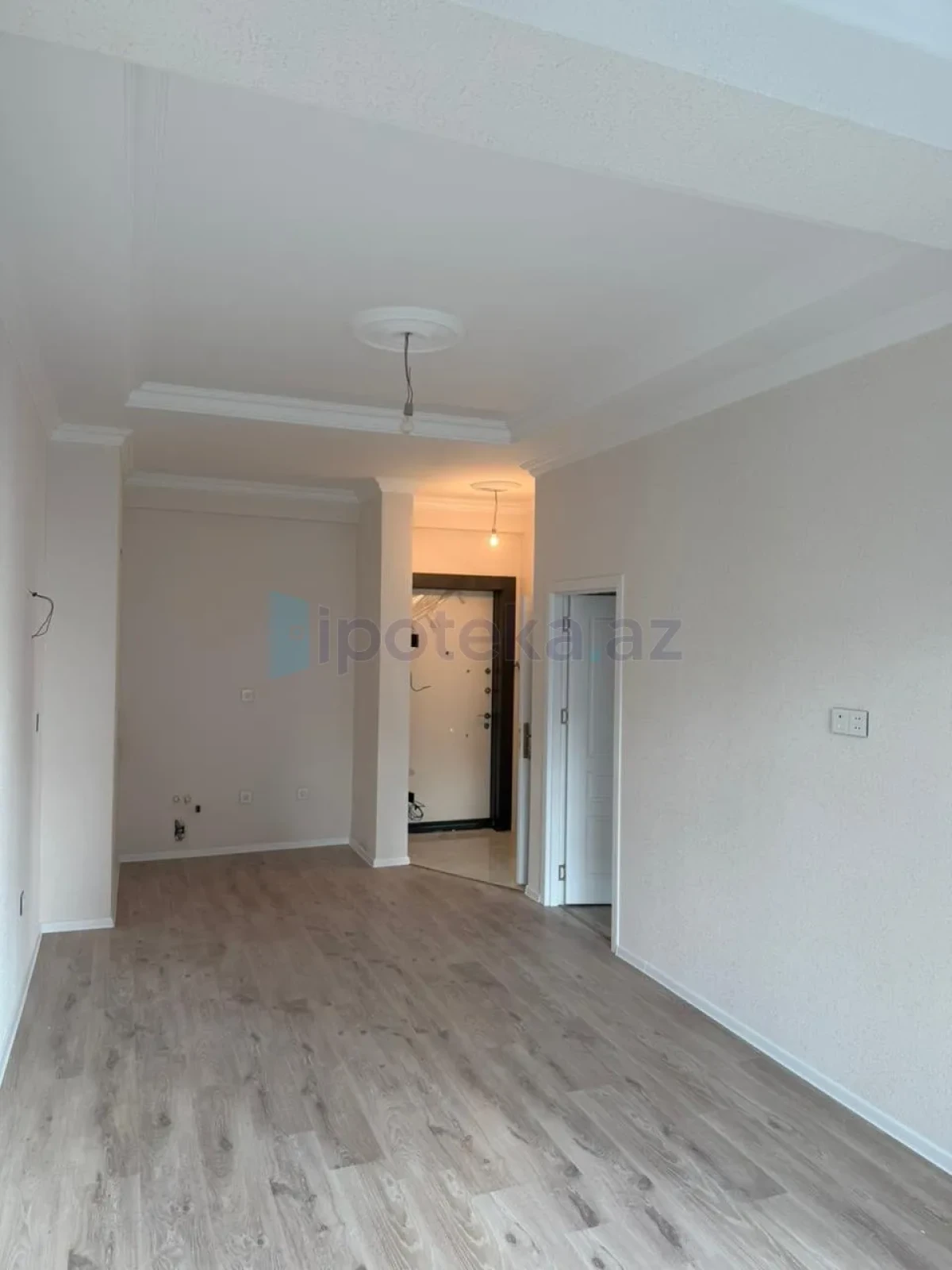 Satılır 2 otaqlı yeni tikili 52 m²