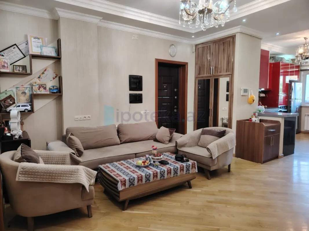 Satılır 4 otaqlı yeni tikili 89 m²