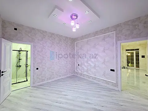 Satılır 4 otaqlı mənzil 160 m²