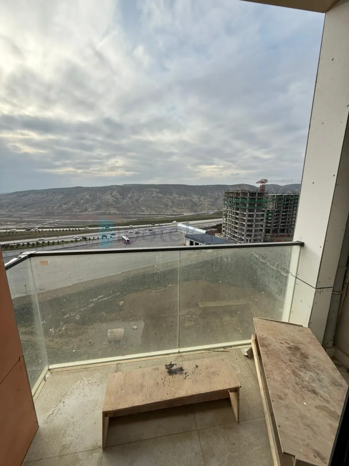 Satılır 2 otaqlı yeni tikili 48.7 m²