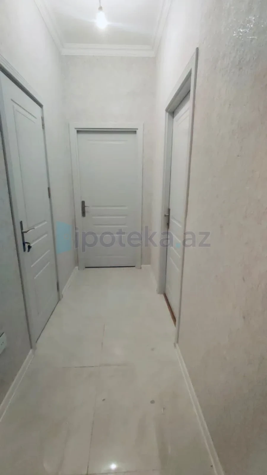 Satılır 2 otaqlı yeni tikili 99 m²