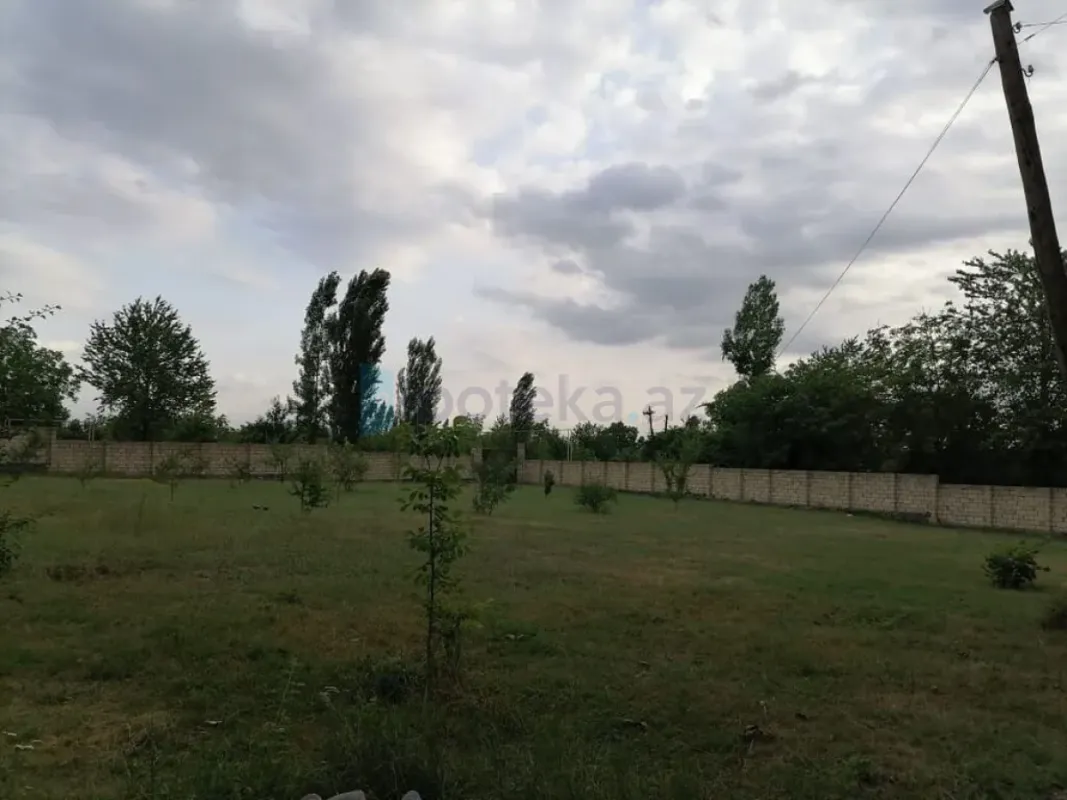 Satılır torpaq sahəsi 120 m²