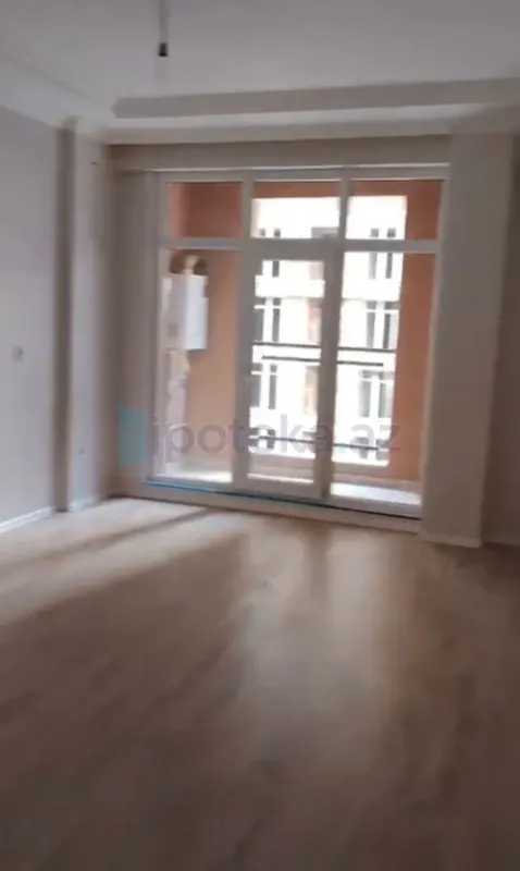 Satılır 2 otaqlı yeni tikili 83 m²