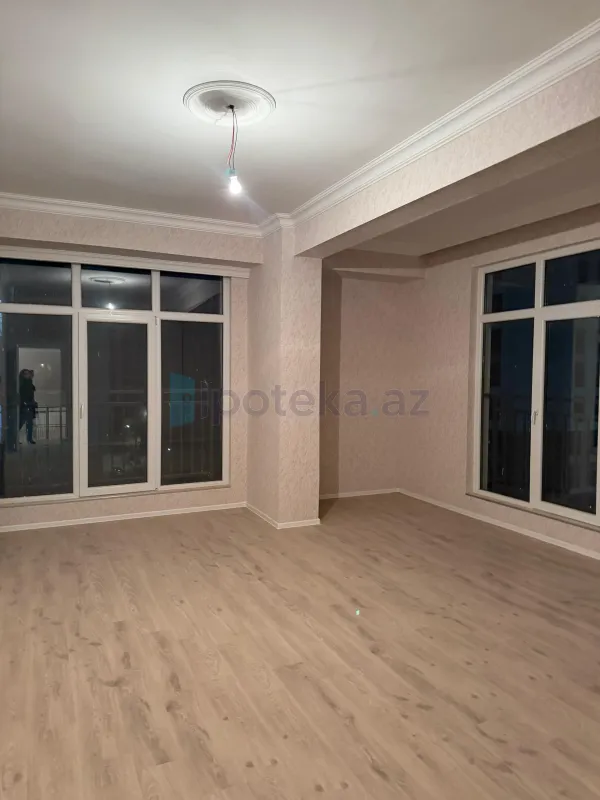 Satılır 3 otaqlı yeni tikili 84 m²