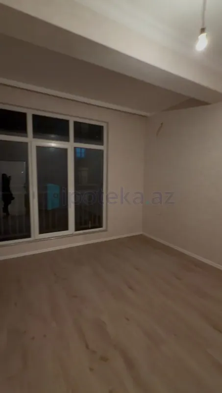 Satılır 3 otaqlı yeni tikili 84 m²