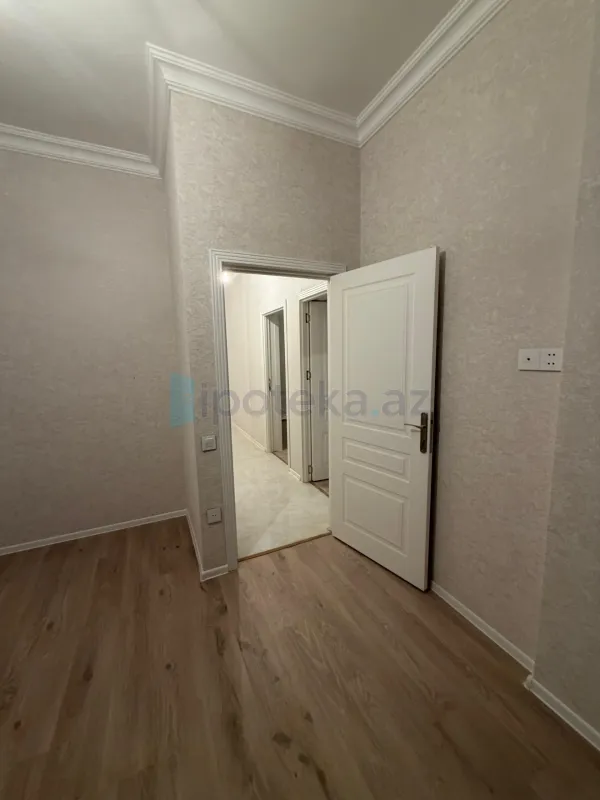 Satılır 3 otaqlı yeni tikili 84 m²