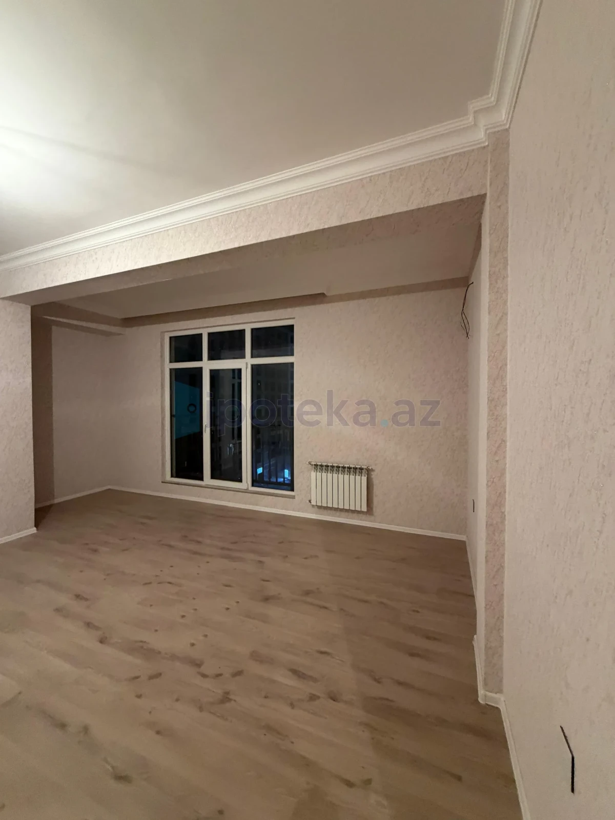 Satılır 3 otaqlı yeni tikili 84 m²
