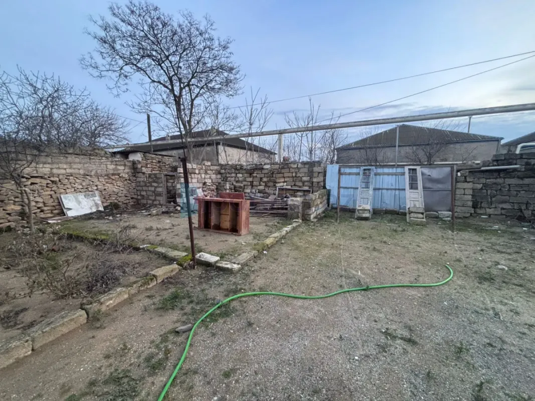 Satılır torpaq sahəsi 2.25 m²