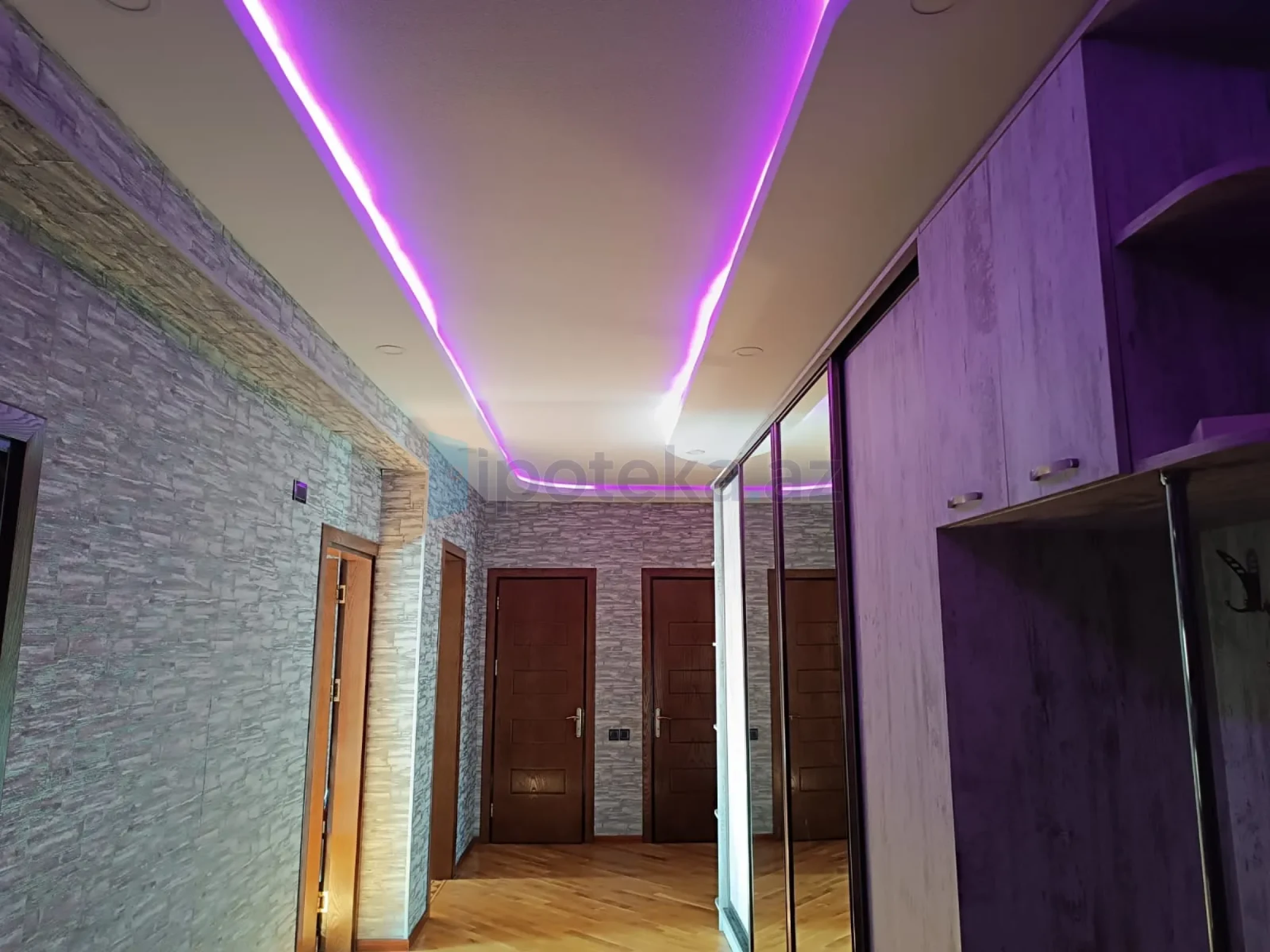 Satılır 3 otaqlı yeni tikili 134 m²