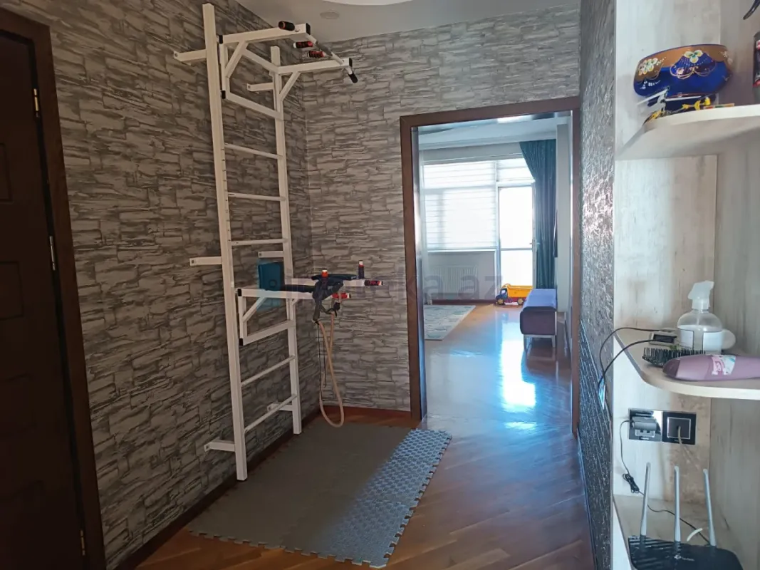 Satılır 3 otaqlı yeni tikili 134 m²