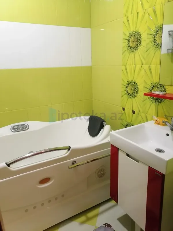 Satılır 2 otaqlı yeni tikili 88 m²