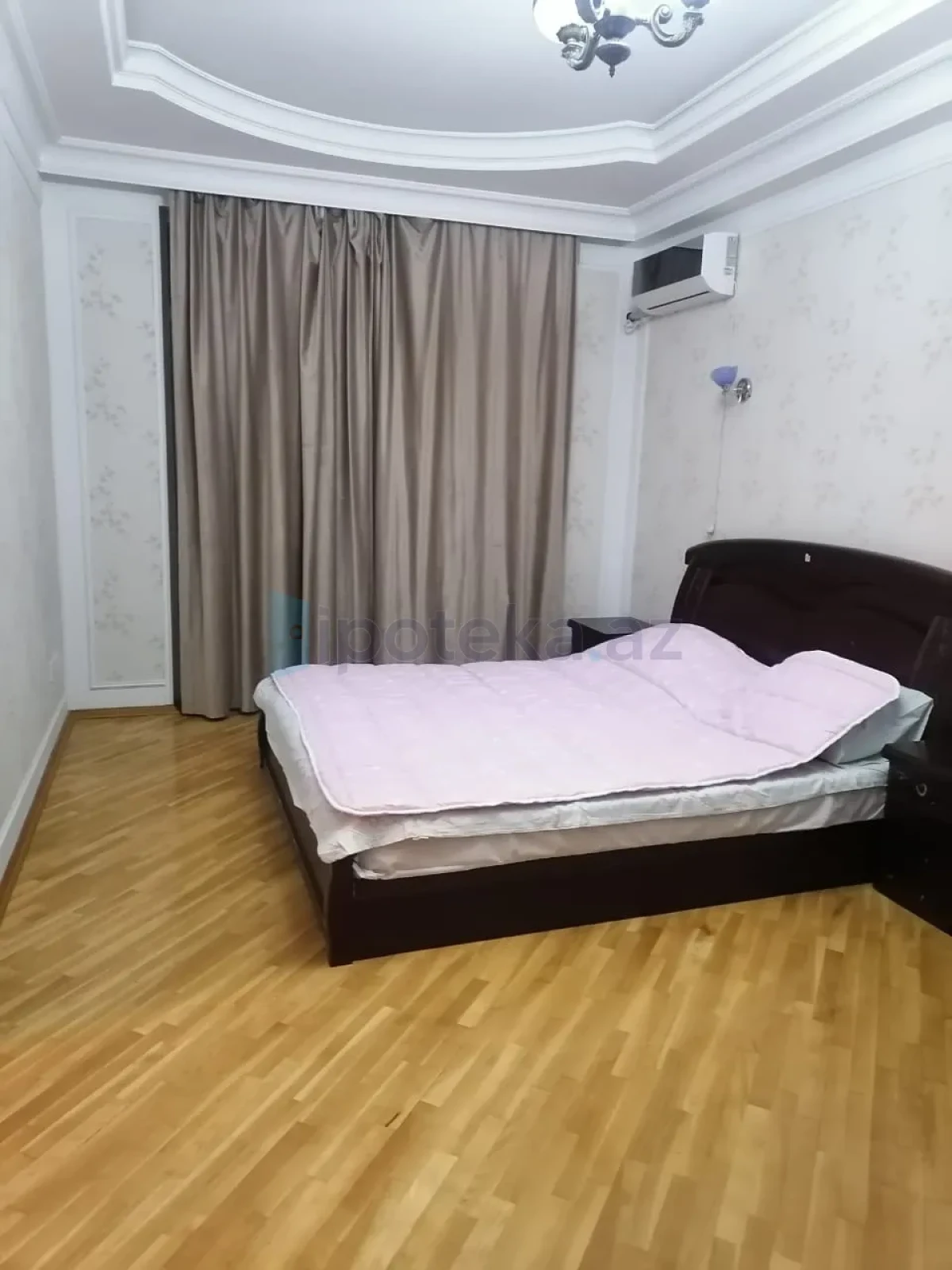 Satılır 2 otaqlı yeni tikili 88 m²