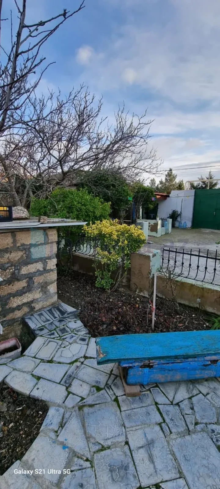 Satılır 6 otaqlı mənzil 220 m²