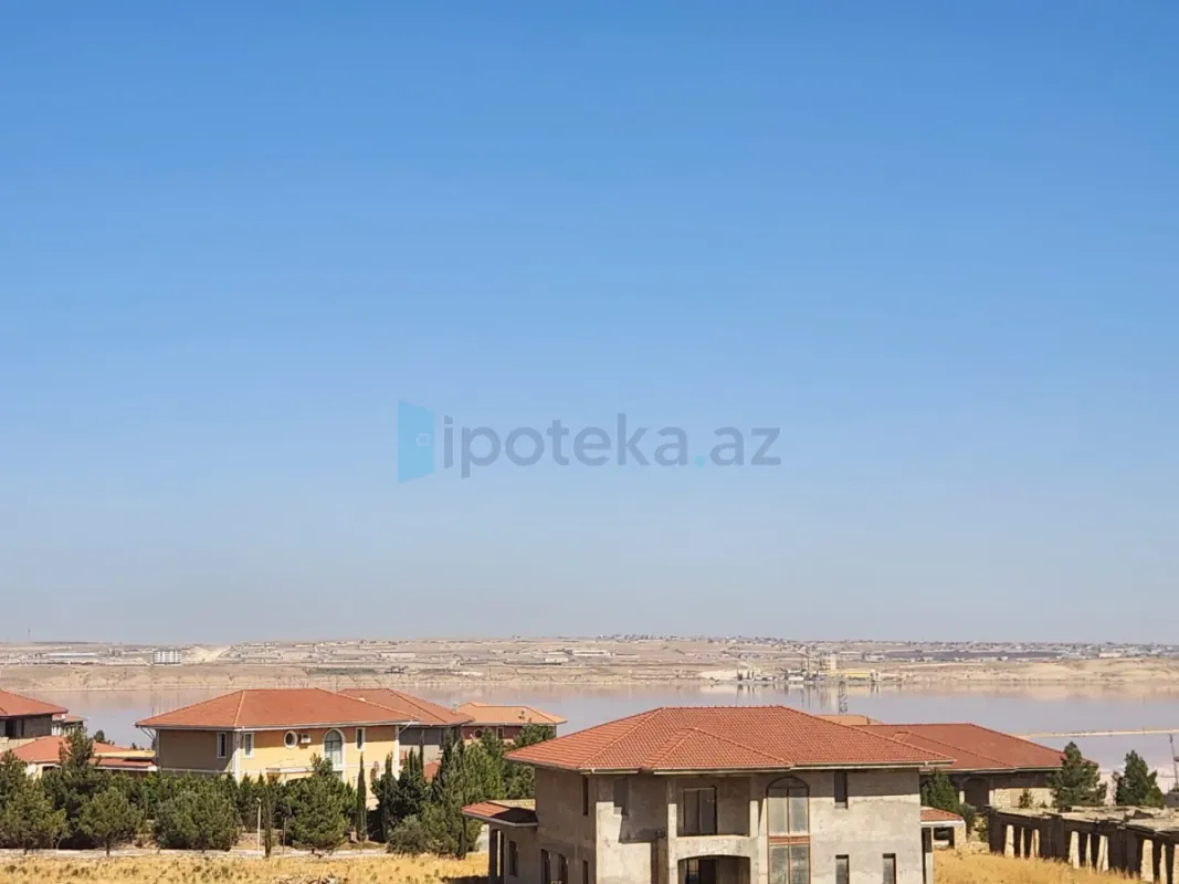 Satılır 3 otaqlı yeni tikili 93 m²