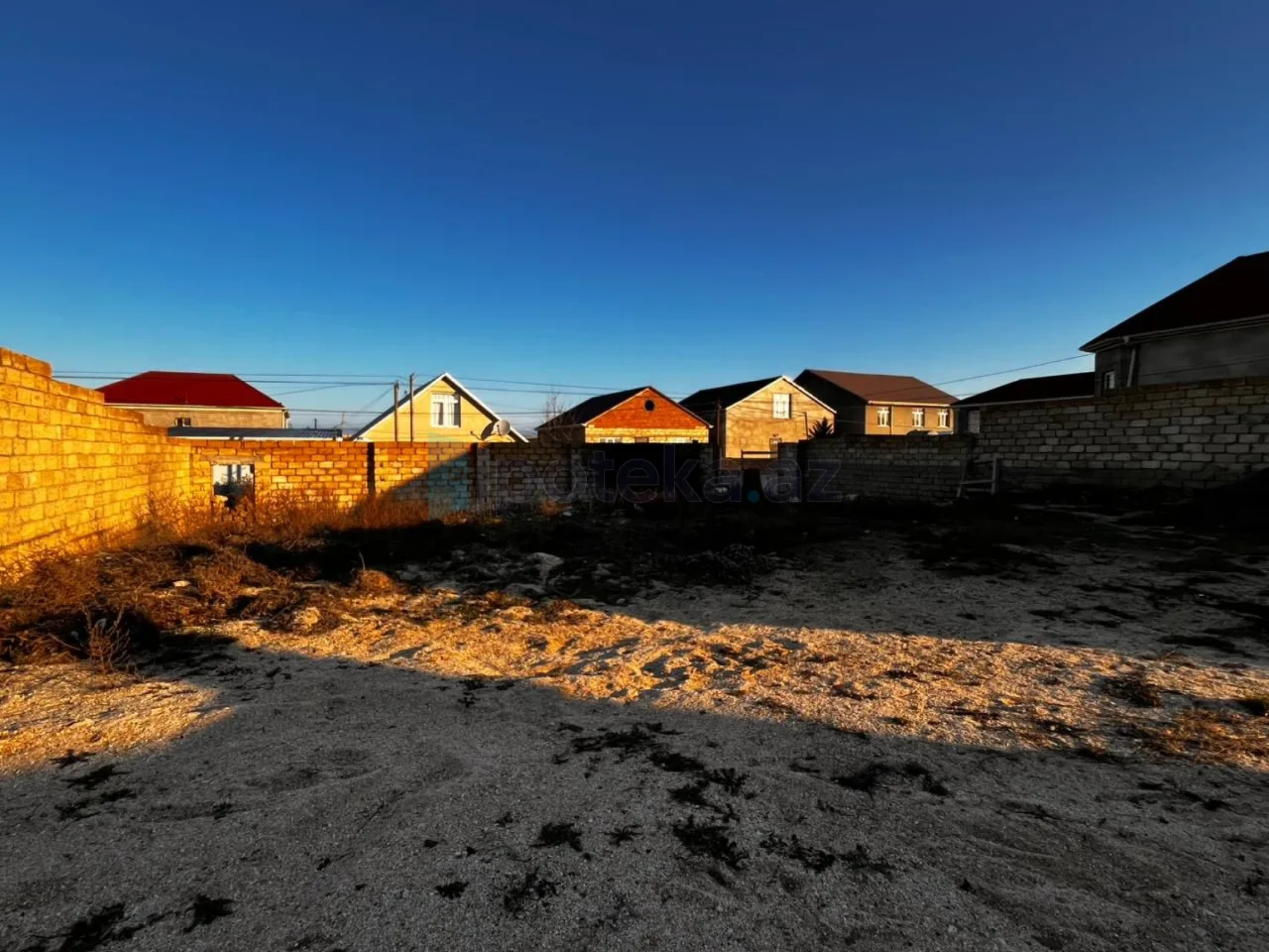 Satılır torpaq sahəsi