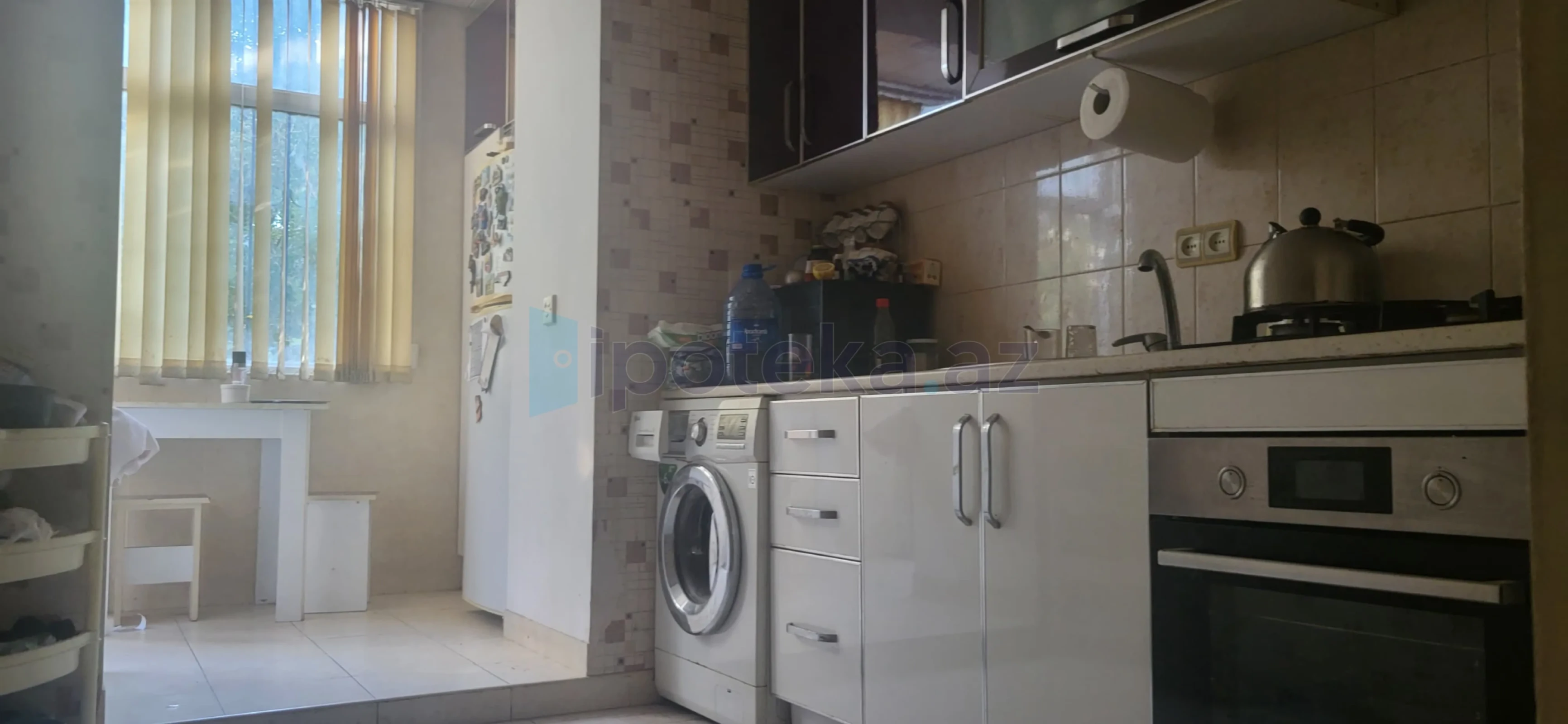 Satılır 3 otaqlı köhnə tikili 80 m²