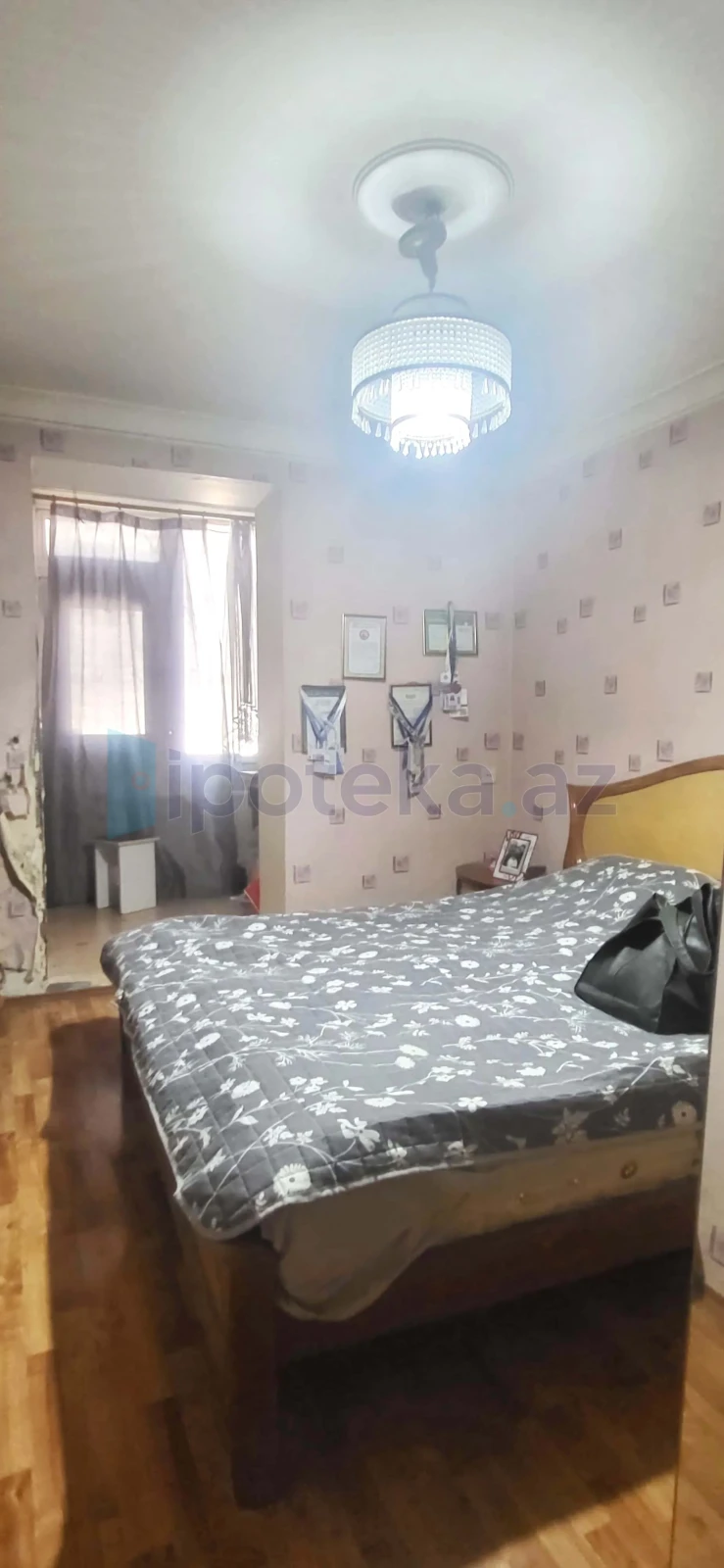 Satılır 3 otaqlı köhnə tikili 80 m²