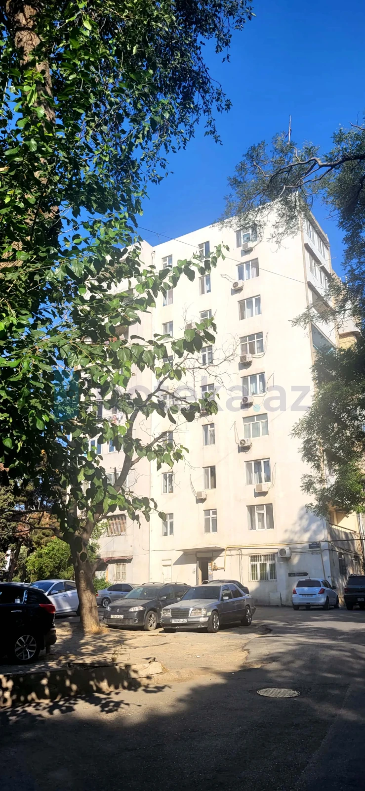 Satılır 3 otaqlı köhnə tikili 80 m²