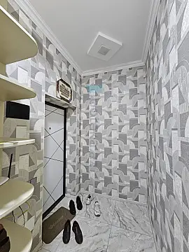 Satılır 2 otaqlı yeni tikili 55 m²