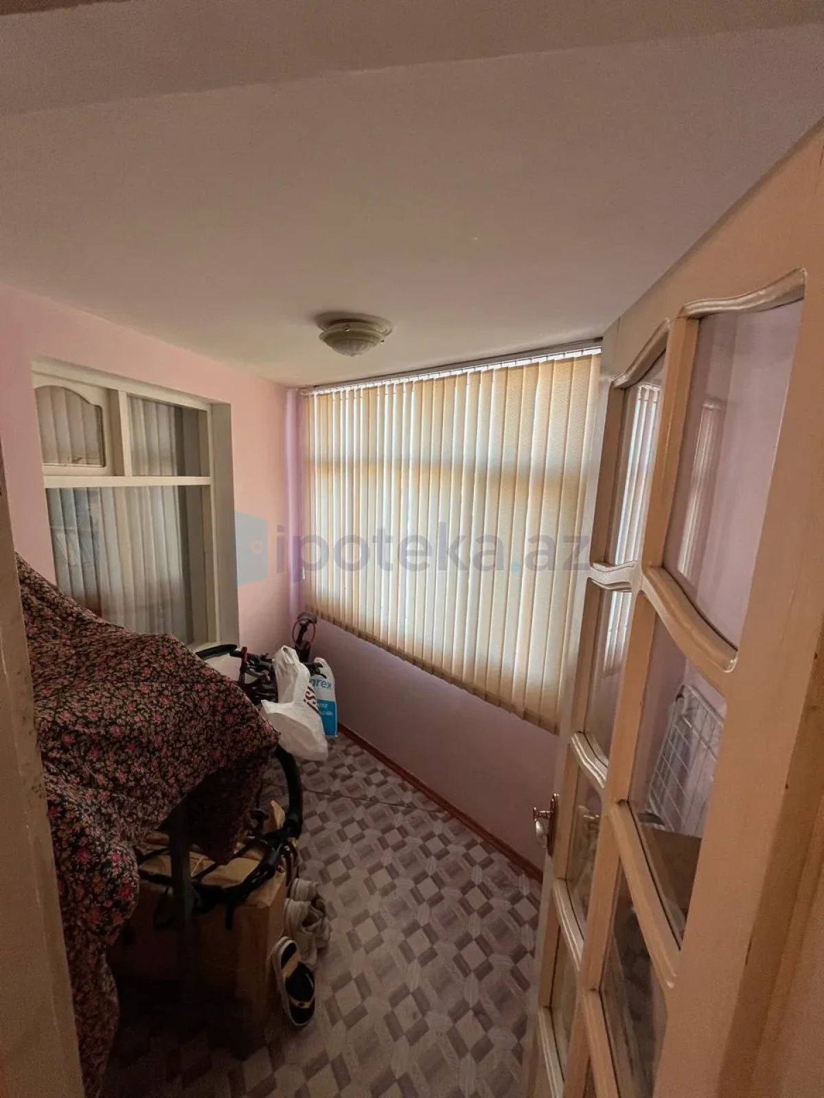 Satılır 3 otaqlı köhnə tikili 85 m²