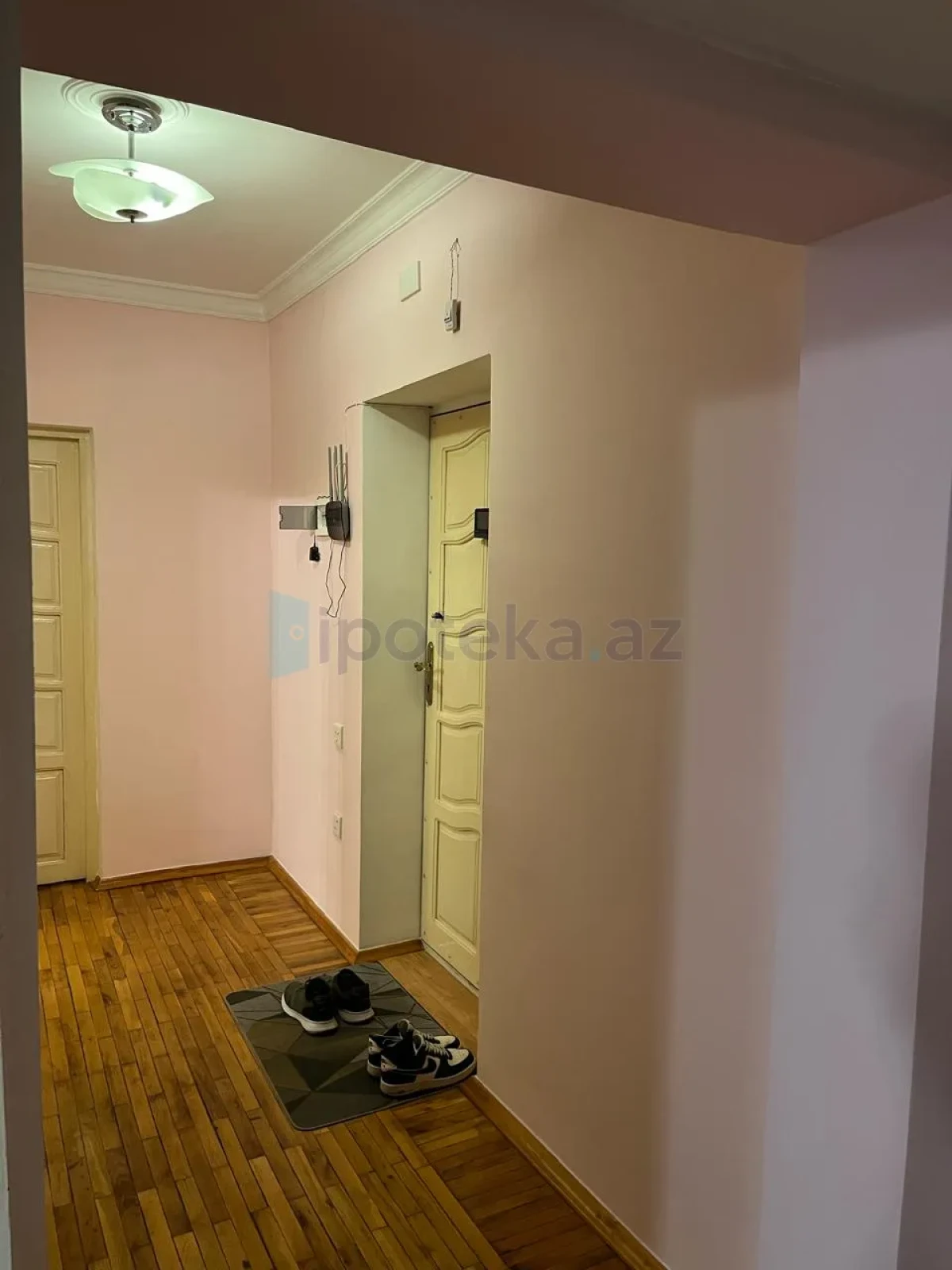 Satılır 3 otaqlı köhnə tikili 85 m²
