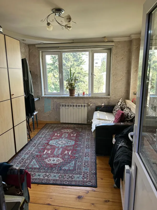 Satılır 3 otaqlı köhnə tikili 57 m²