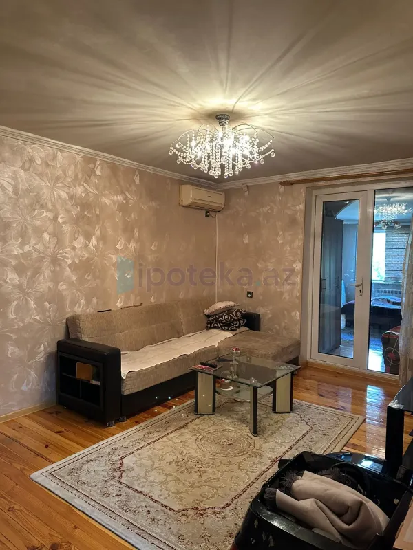 Satılır 3 otaqlı köhnə tikili 57 m²