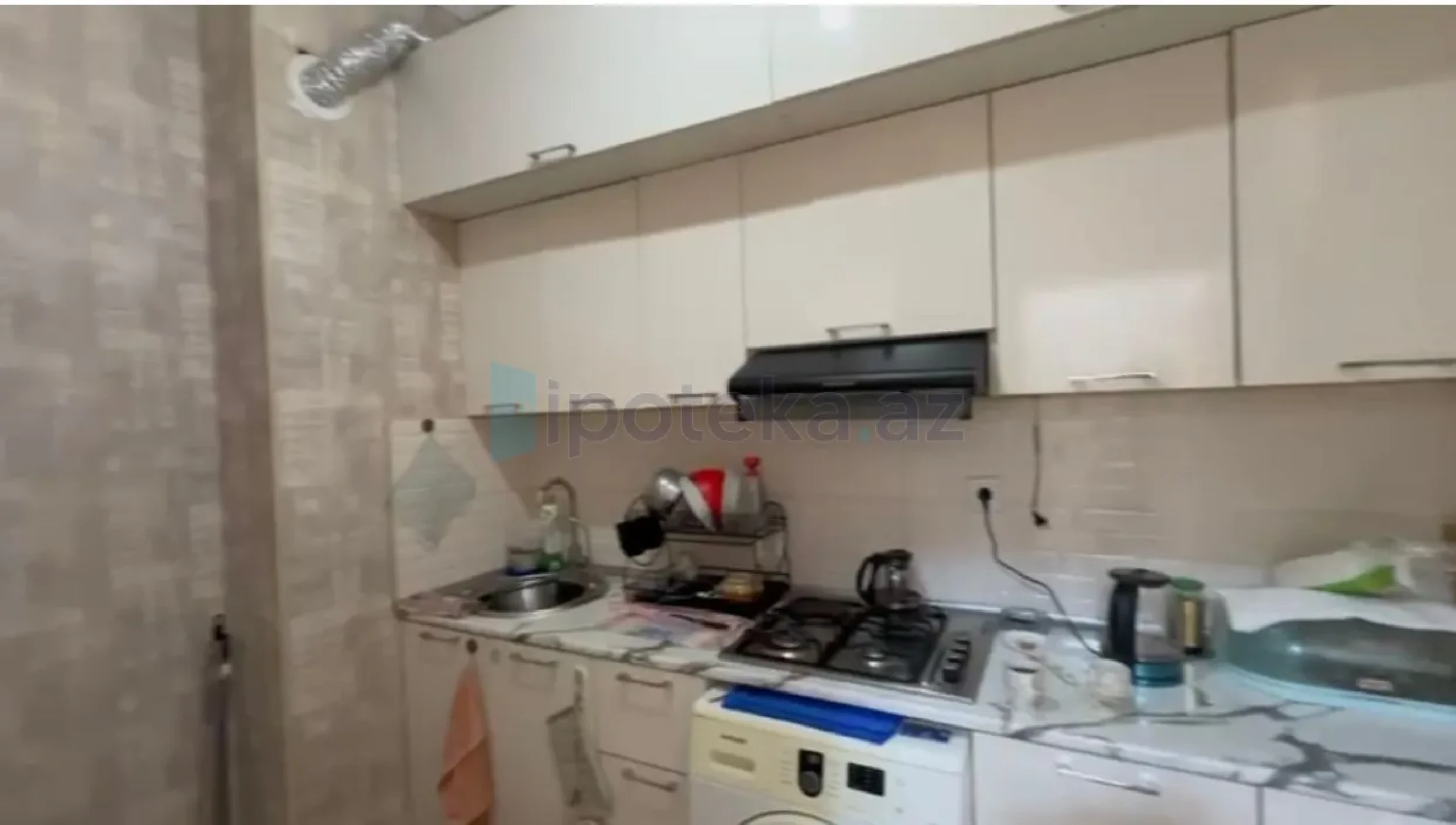 Satılır 3 otaqlı yeni tikili 88 m²